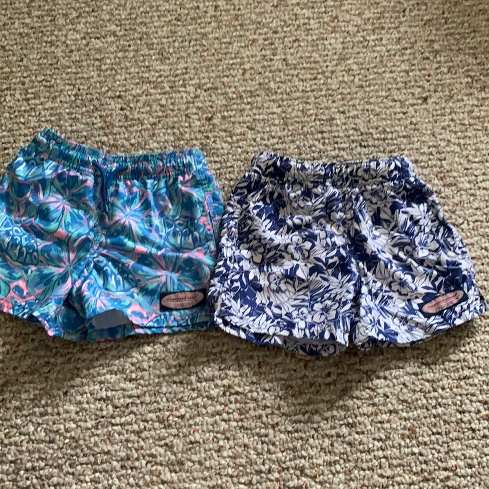 Vineyard Vines boys 2T swim trunks for sale.